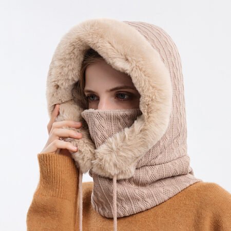 Chic Knitted Beanie With Scarf - Beige